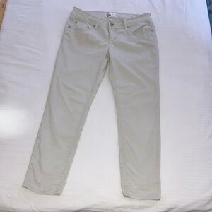 SO brand size 9 Womens pants small light yellow print dots Light Khaki Casual